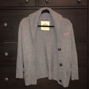 Hollister gray sweater ($20 for 2 items)
